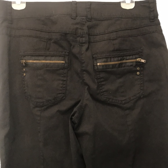 Casual pant - Picture 3 of 3